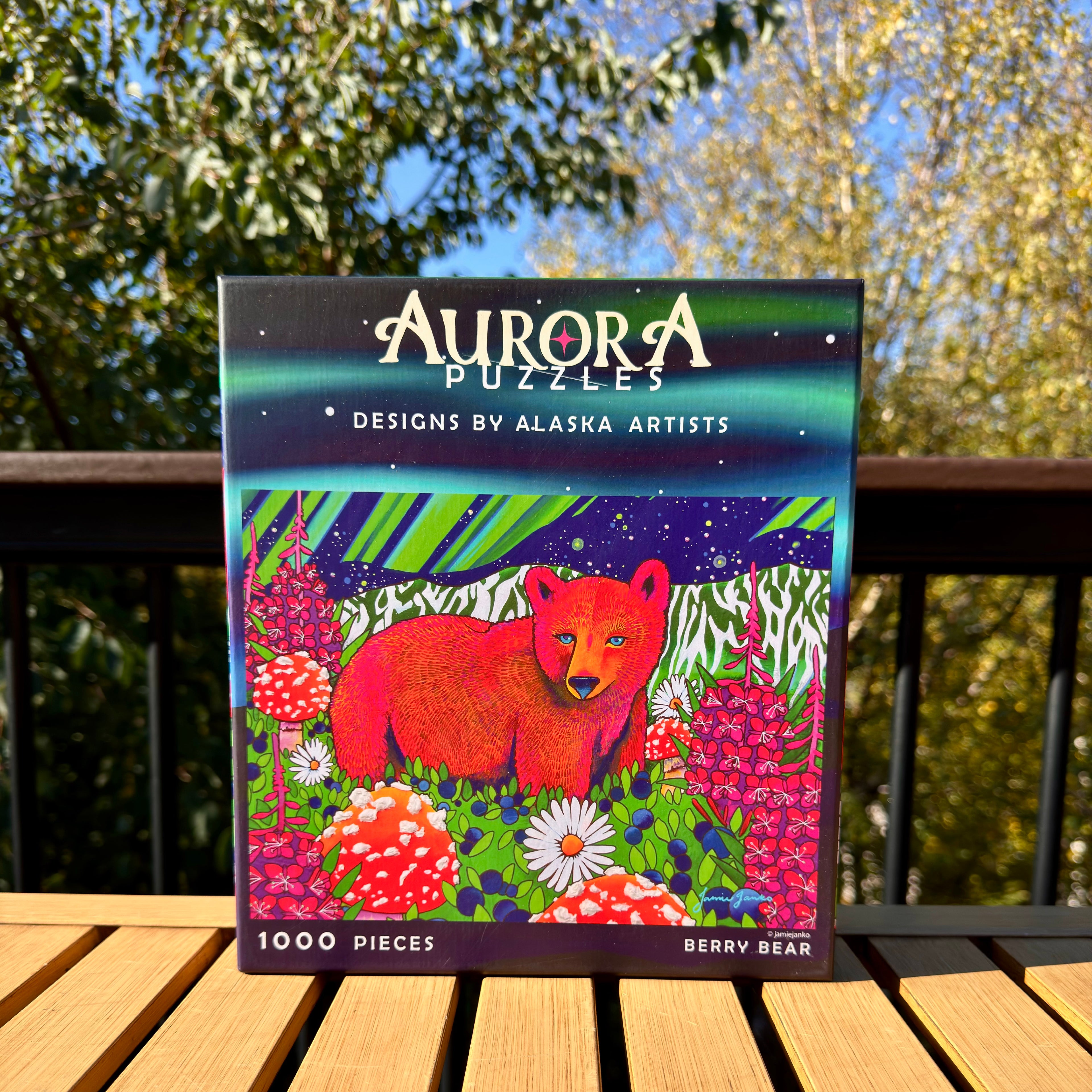 "BERRY BEAR" 1000 Piece Puzzle